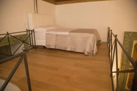 Santa Chiara Boutique - 12