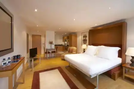 Marlin Apartments Canary Wharf - 51