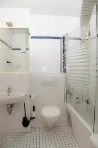 Best Western Comfort Business - 85
