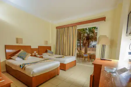 Royal Star Empire Beach Resort - 21