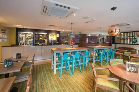 Premier Inn London City - Tower Hill - 23