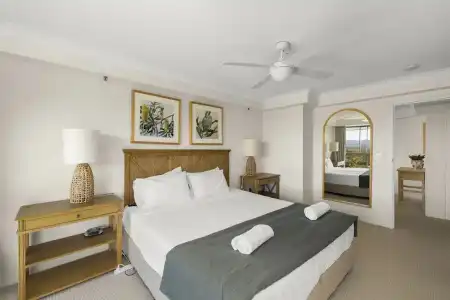 Gemini Court Holiday Apartments - 193