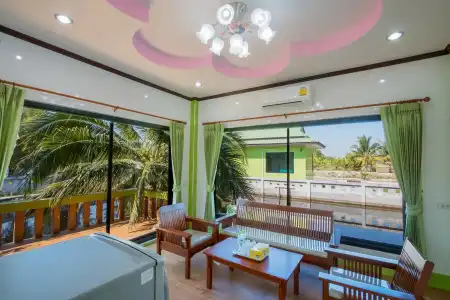 Coconut Resort - 6