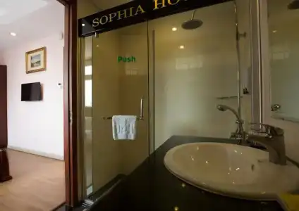 Sophia - 37