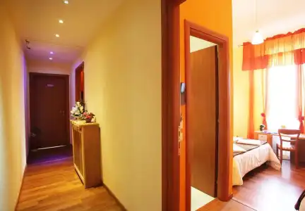 Domus Domas & Boutique - 3