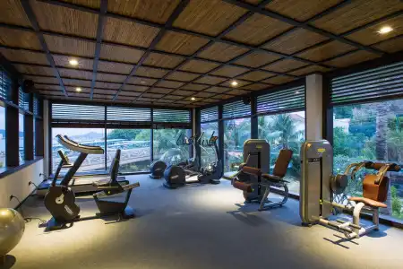 Beach Front Apartments - 19