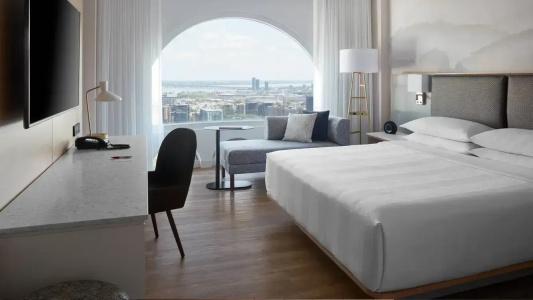 Montreal Marriott Chateau Champlain - 61