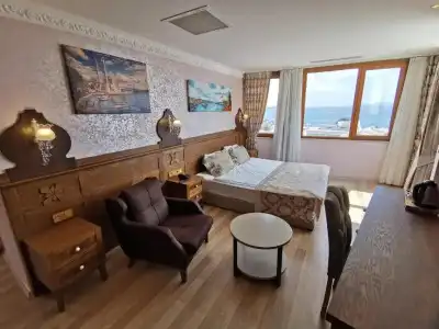 Perapolis - 102