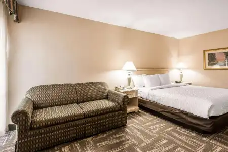 Clarion Inn Grand Junction - 49
