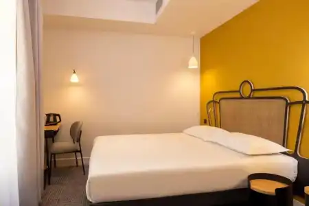 Hôtel de Suez - 51