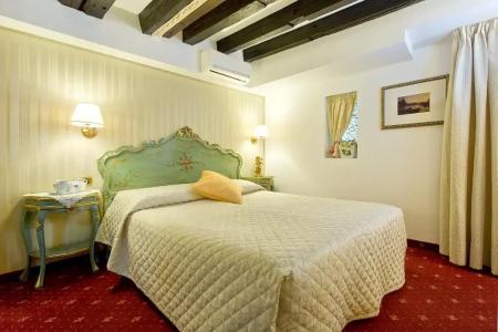 Ca' Della Loggia - 17