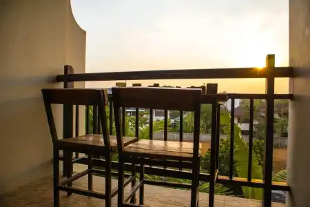 Phaya Inn - 4