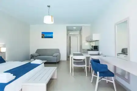 Sun and Sea Plus Resort - 63