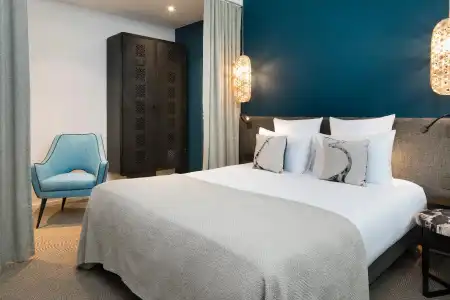 Hôtel les Deux Girafes - 108