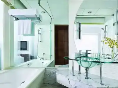 Cordis, Hong Kong (Langham Hospitality Group) - 8