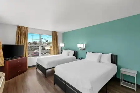 MainStay Suites Las Vegas Flamingo - 3