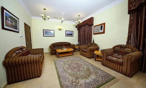 Muscat International - 52