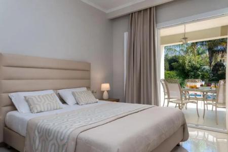 Mamfredas Luxury Resort - 32