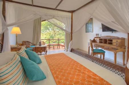 Bluebay Beach Resort & Spa - 4