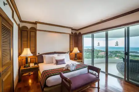 Royal Cliff Beach Pattaya - 44