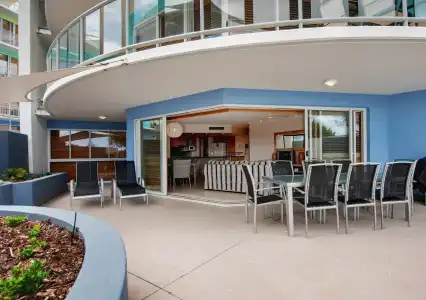 Rolling Surf Resort - 20