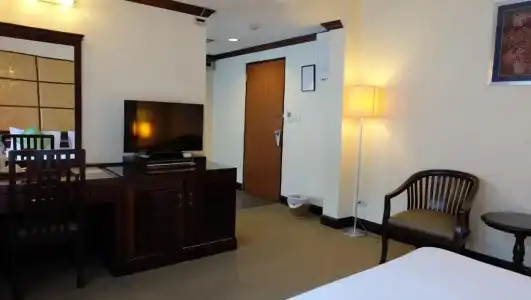 Grand Business Inn - 111