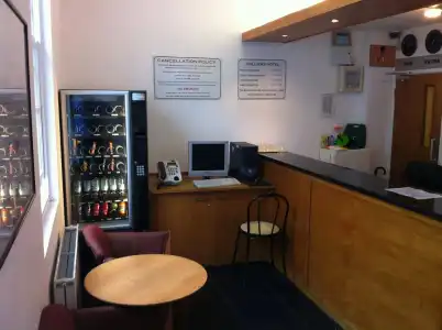 Colliers - 13