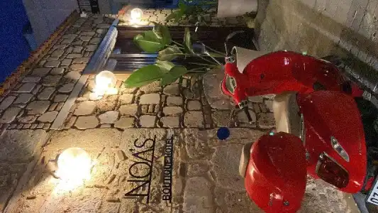 Noa's Boutique - 10