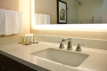 DoubleTree by Hilton Spokane City Center - 7