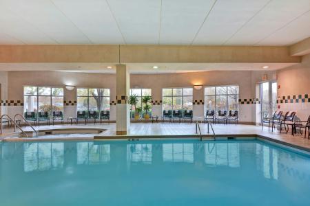 Hilton Garden Inn Green Bay - 33