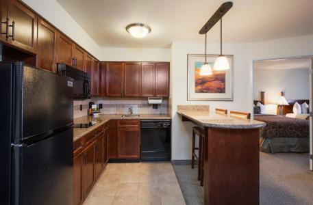 Staybridge Suites El Paso Airport by IHG - 9