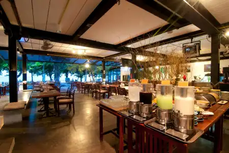 Sandalay Resort Pattaya - 24