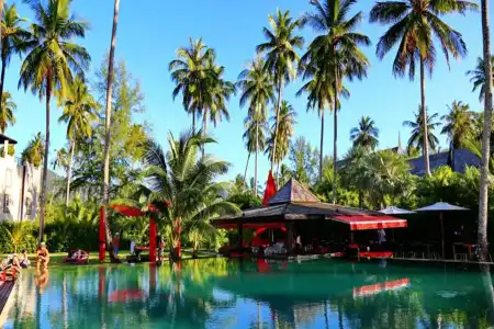 Peninsula Beach Resort - 8