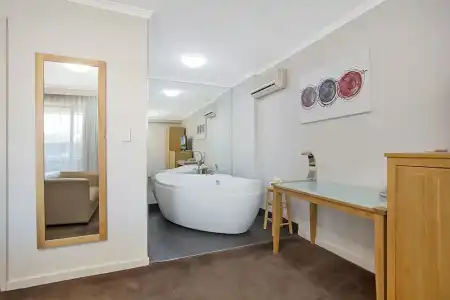 Mid City Warrnambool - 47