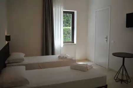 AQVA Boutique (Adults Only) - Sirmione - 2