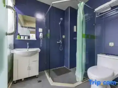 Hi Inn - 22