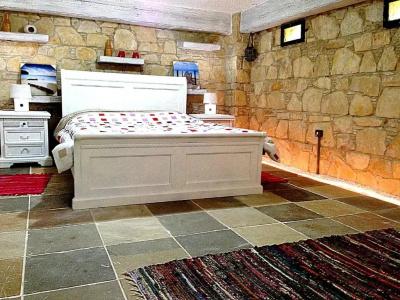Lofou Traditional Stone House - 29