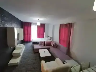 Rainbow Suite - 34