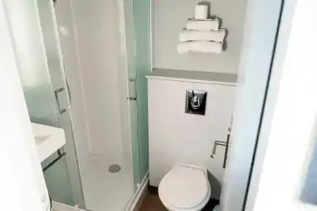 Ibis Budget Aix-En-Provence Les Milles - 8
