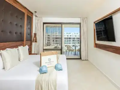 Majestic Mirage Costa Mujeres, All Suite Resort - All Inclusive - 38