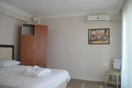 Tunc Otel - 132