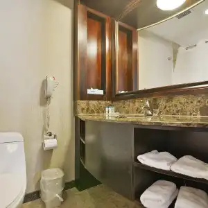 Woodbine and Suites - 21