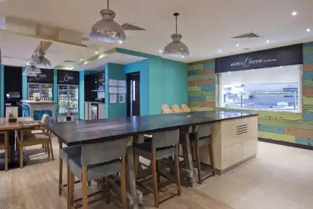 Premier Inn London Tottenham Hale - 16