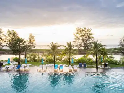 Le Coral Beach Resort and Cafe - 15