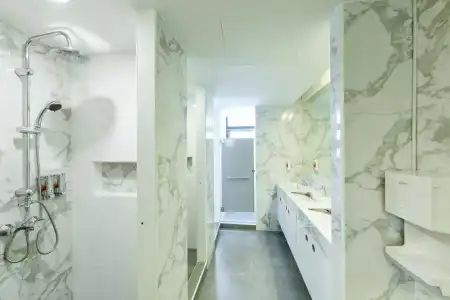 The Cube Hostel Silom - 7