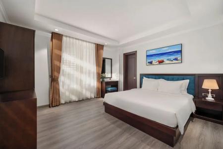 BlueSun Danang Beach - 40