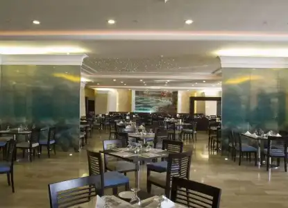 Dead Sea Marriott Resort & Spa - 9