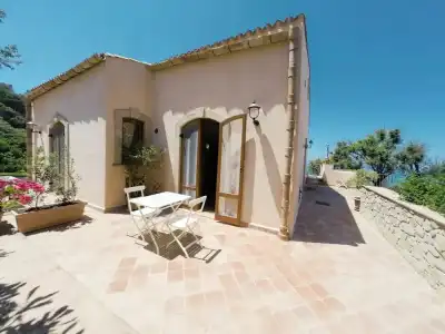 B&B Le Ginestre - 78