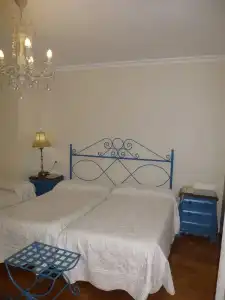 Le Petit Paris - 24