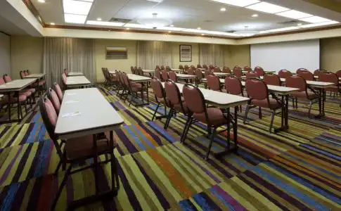 Fairfield Inn by Marriott Evansville West - 7